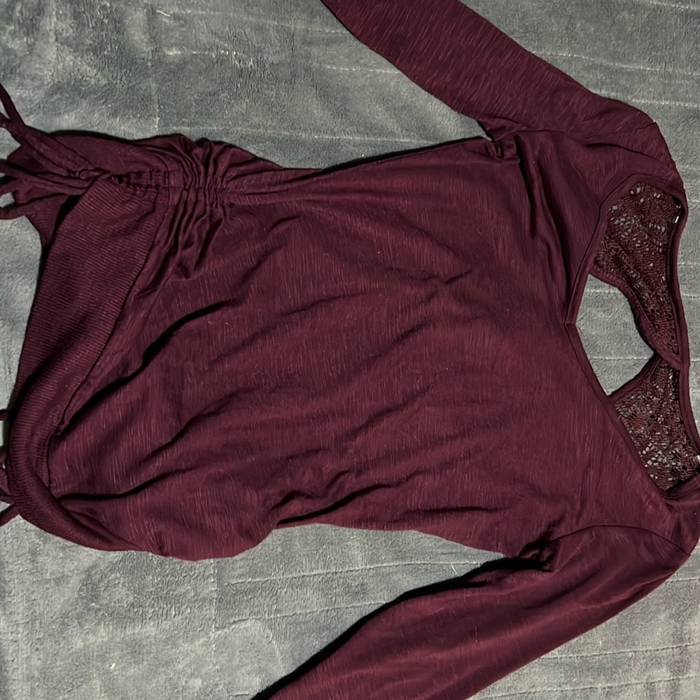 women’s half long sleeve maroon shirt